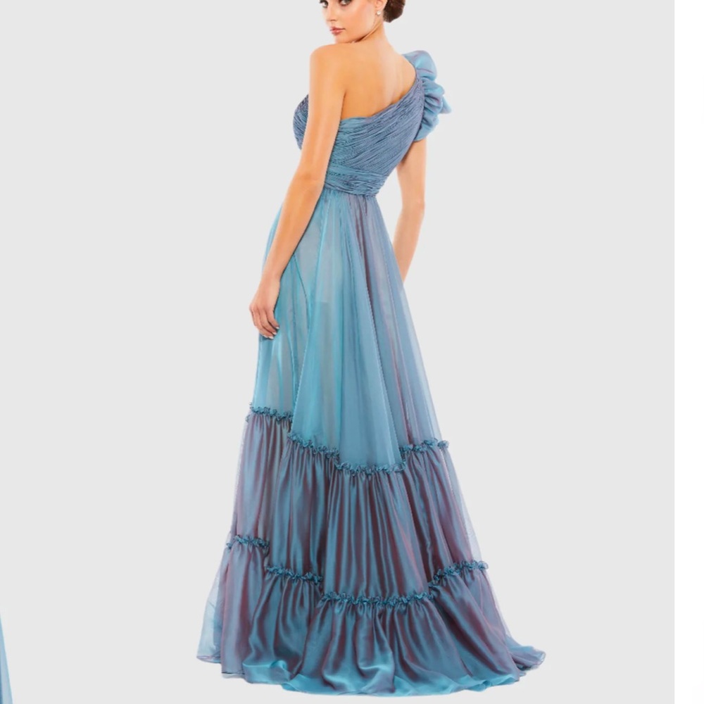 Mac Dugal Blue Organza One Shoulder Pleated Gown size 14 - Picture 2 of 7